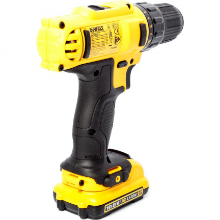 Аккумуляторная дрель-шуруповерт DeWalt DCD710D2